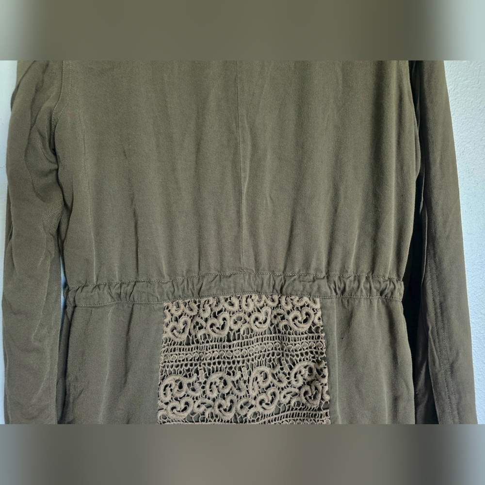 Publish Green Utility Jacket with Drawstring Waist - Picture 7 of 14